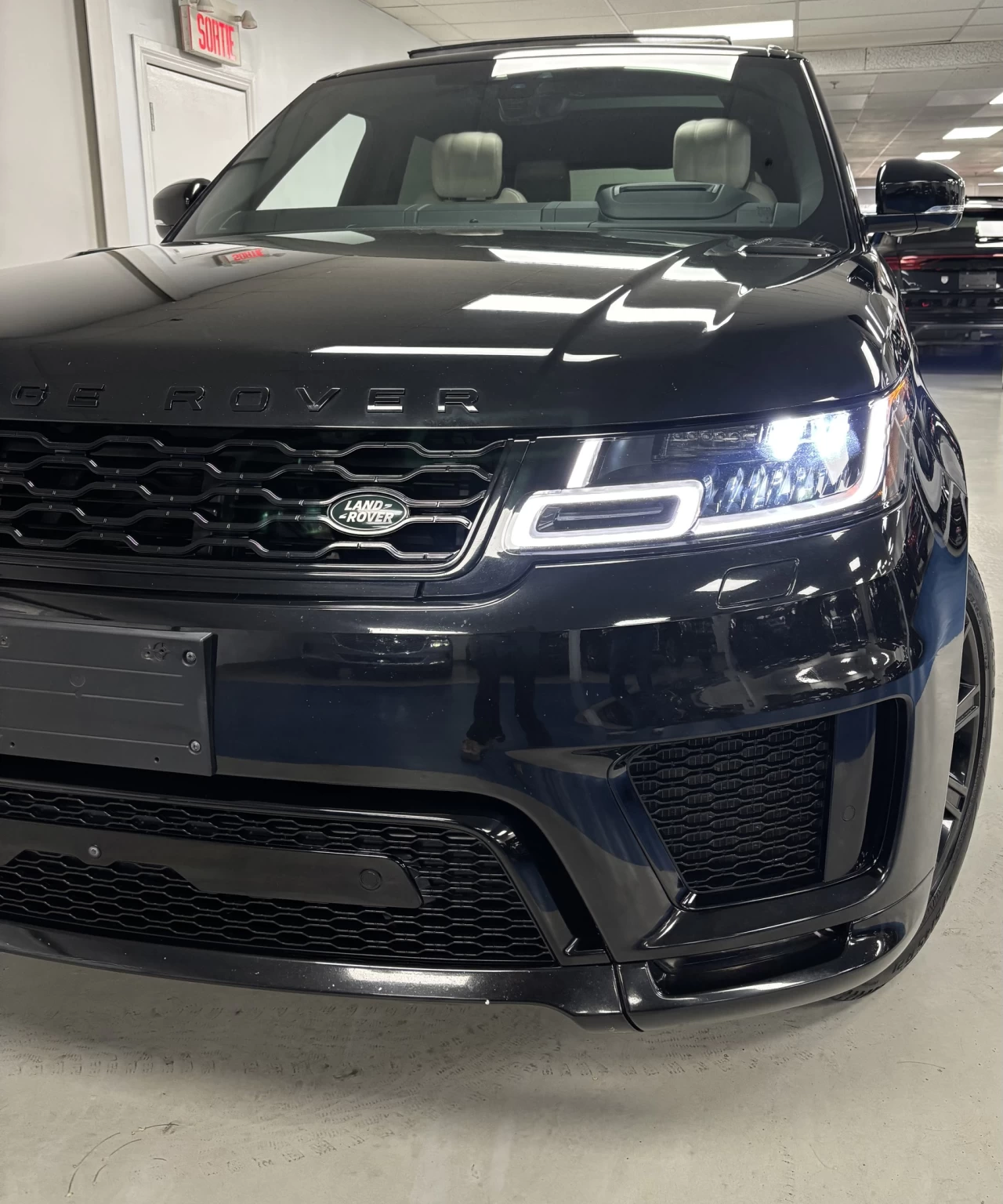 2020 Land Rover Range Rover Sport HST Main Image