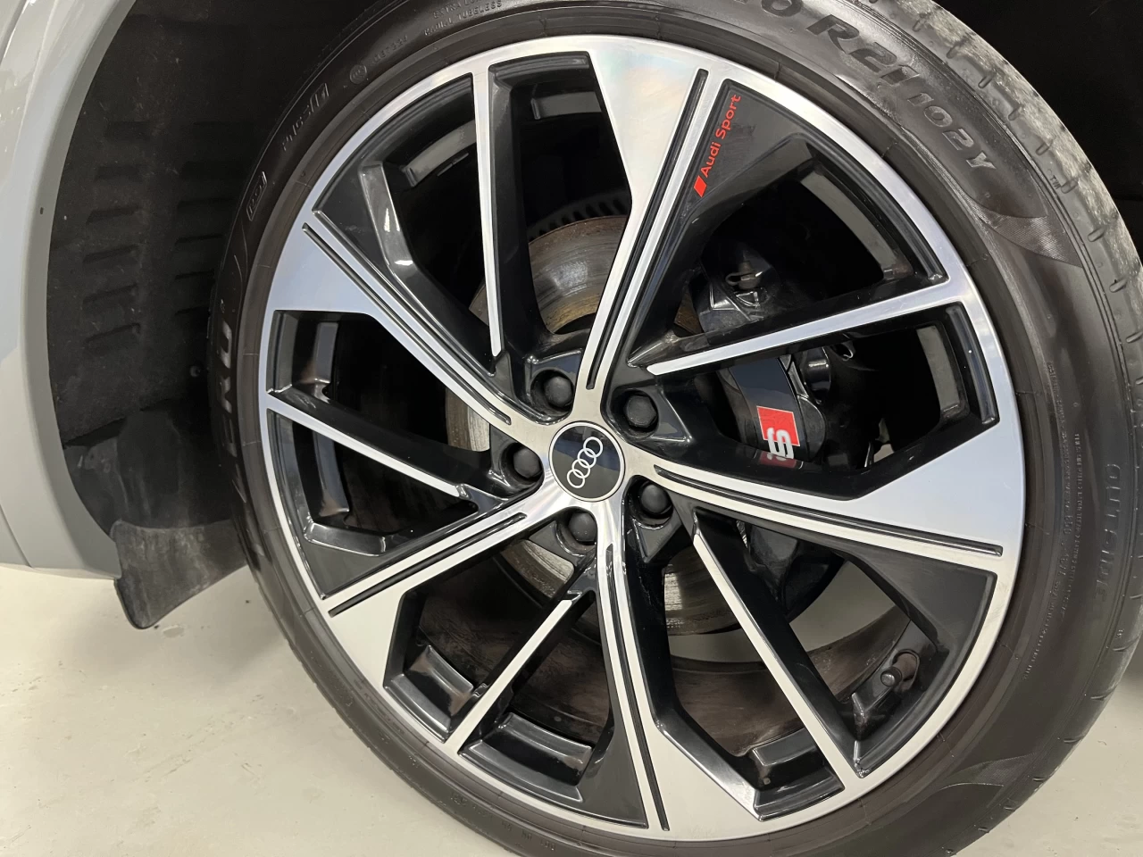 2022 Audi SQ5 QUANTUM GRAY  S-LINE  TECHNIC AIR RIDE Image principale