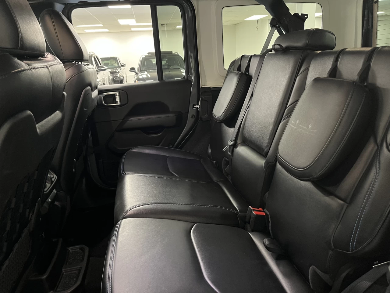 2022 Jeep Wrangler 4xe Unlimited Rubicon 4x4 Image principale